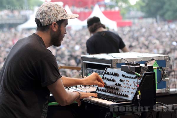 JAGWAR MA - 2014-06-08 - PARIS - Parc de la Villette - 